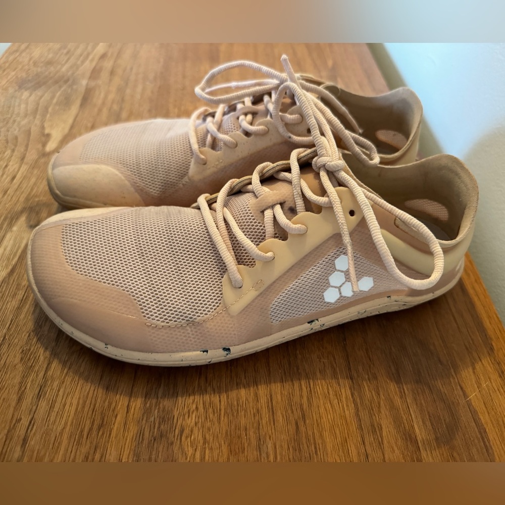 Vivobarefoot Primus Lite III